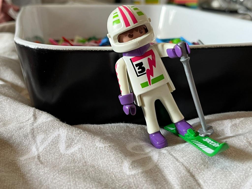 Playmobil vintage 3682 skiër (mist ski en stok), Ophalen of Verzenden, Gebruikt, Los playmobil