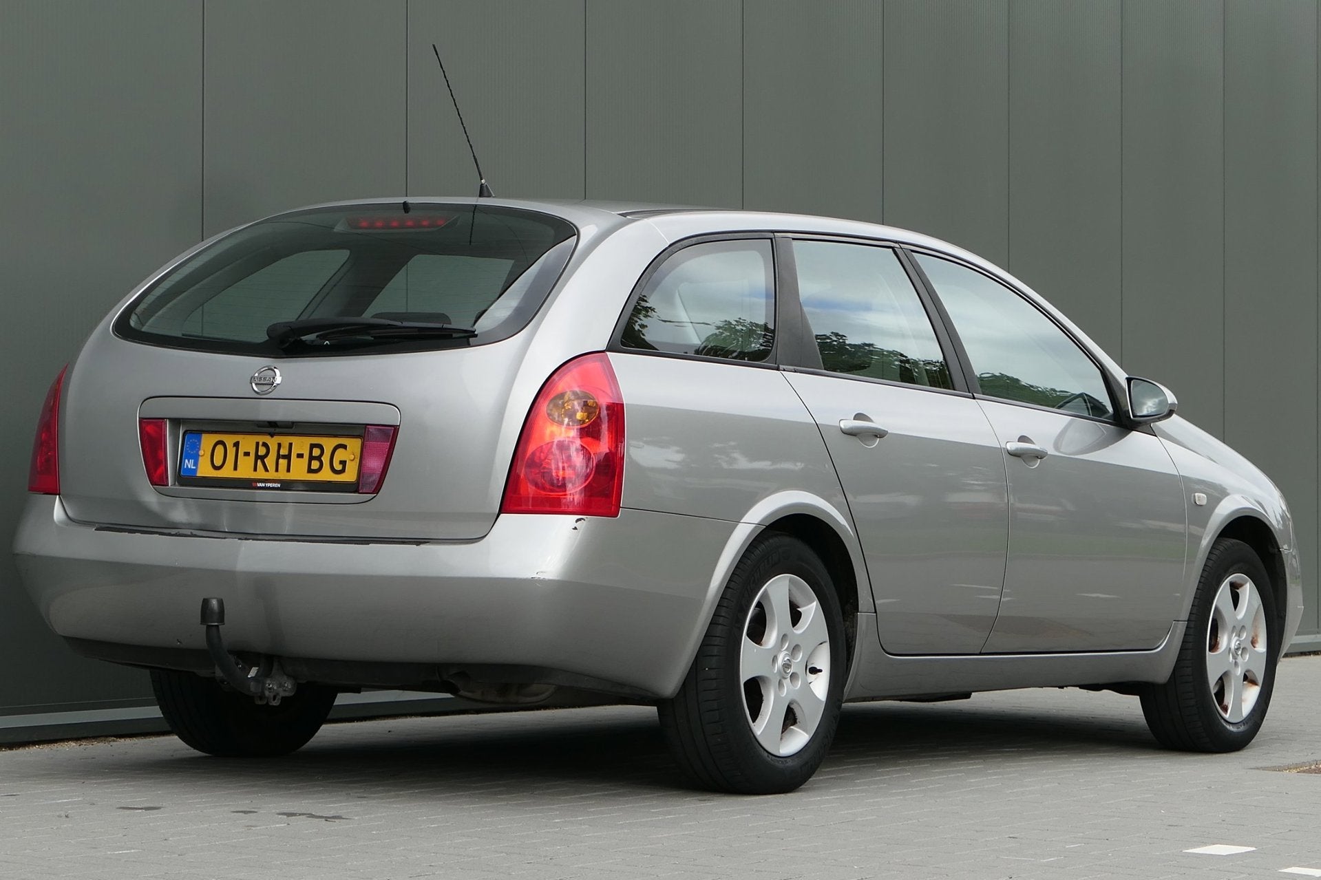Nissan Primera Estate 1.8 Acenta NAP LAGE KM, Auto's, Voorwielaandrijving, Stof, Gebruikt, 4 cilinders
