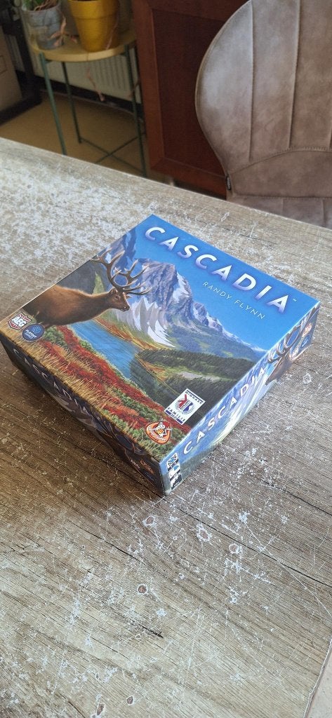 Cascadia Basisspel White Goblin Games Bordspel, Een of twee spelers, Ophalen of Verzenden, Zo goed als nieuw, White Goblin Games