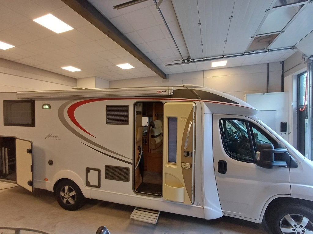 Camper te huur, Ophalen, Gebruikt