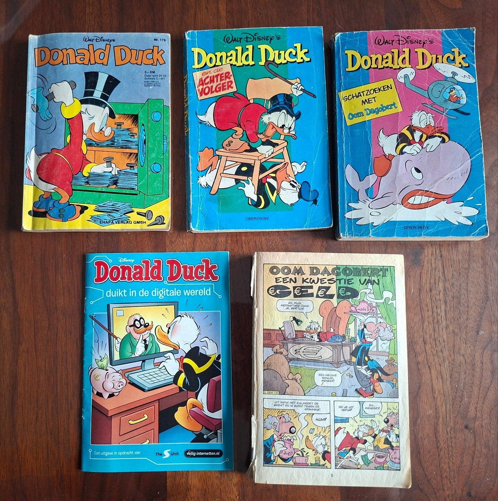 Donald Duck oude pockets en nr 130 zonder voorkant, Meerdere stripboeken, Ophalen of Verzenden, Gelezen