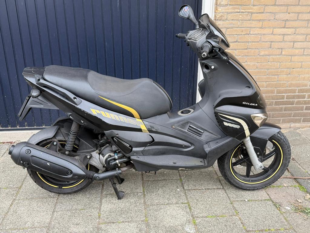 GILERA RUNNER 200cc, Ophalen, Zo goed als nieuw, Overige modellen