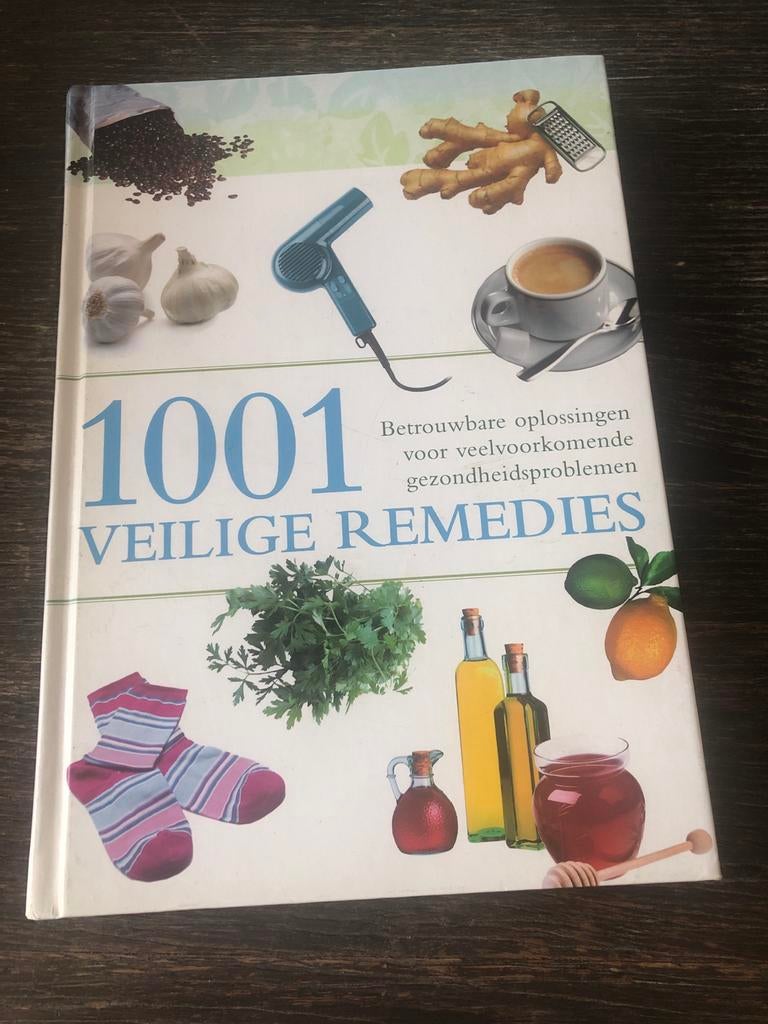 1001 Veilige Remedies: Gezondheidsproblemen Oplossen, Ophalen of Verzenden, Zo goed als nieuw, Kruiden en Alternatief