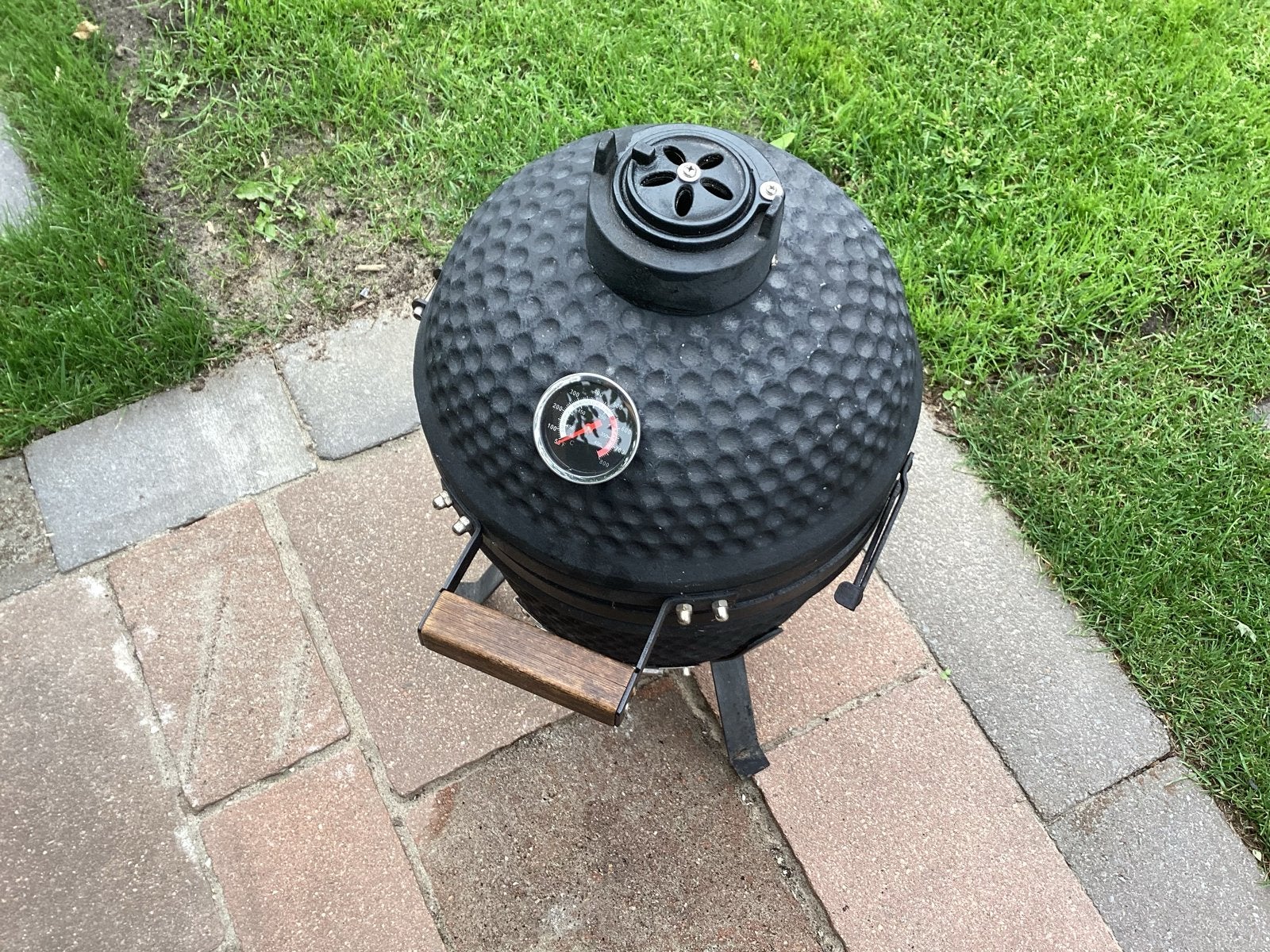 Kleine Kamado tafelgrill - Ideaal voor beginners, Ophalen, Zo goed als nieuw