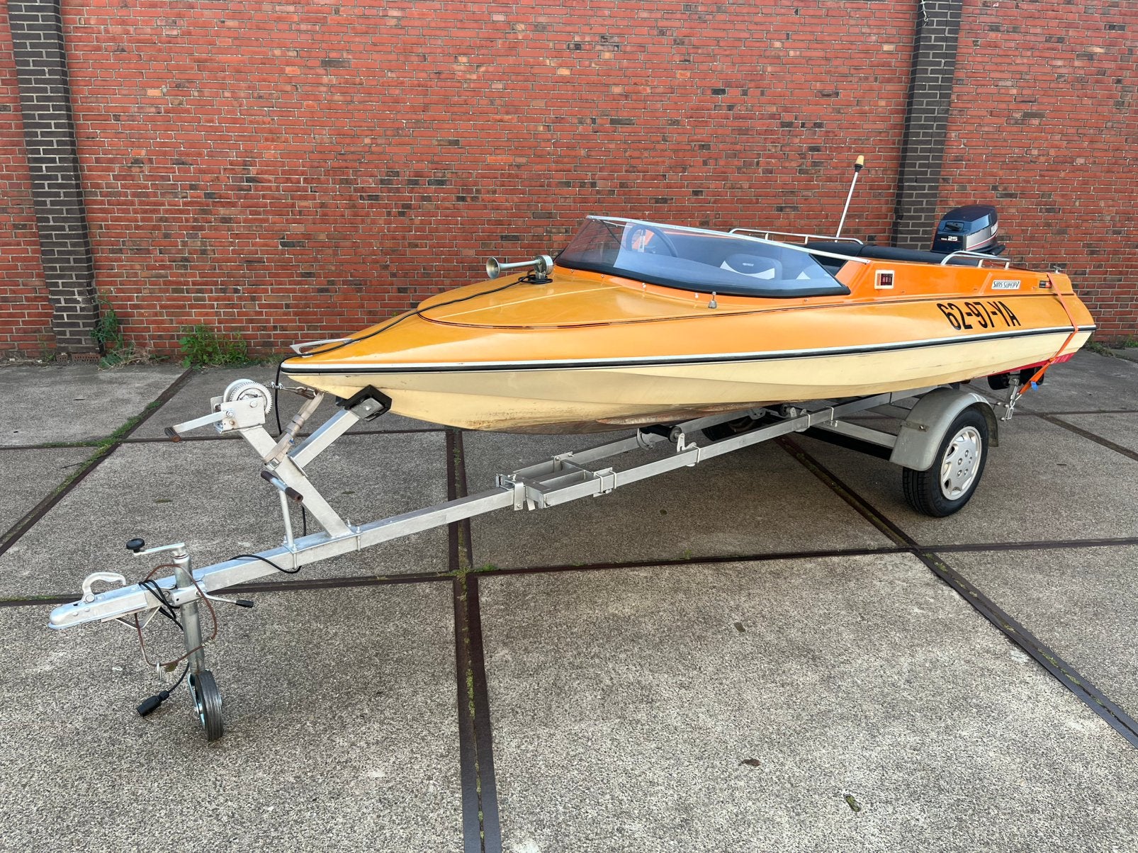 Mooie klassieke Sims Super V speedboot, Watersport en Boten, Speedboten, Ophalen of Verzenden, Zo goed als nieuw