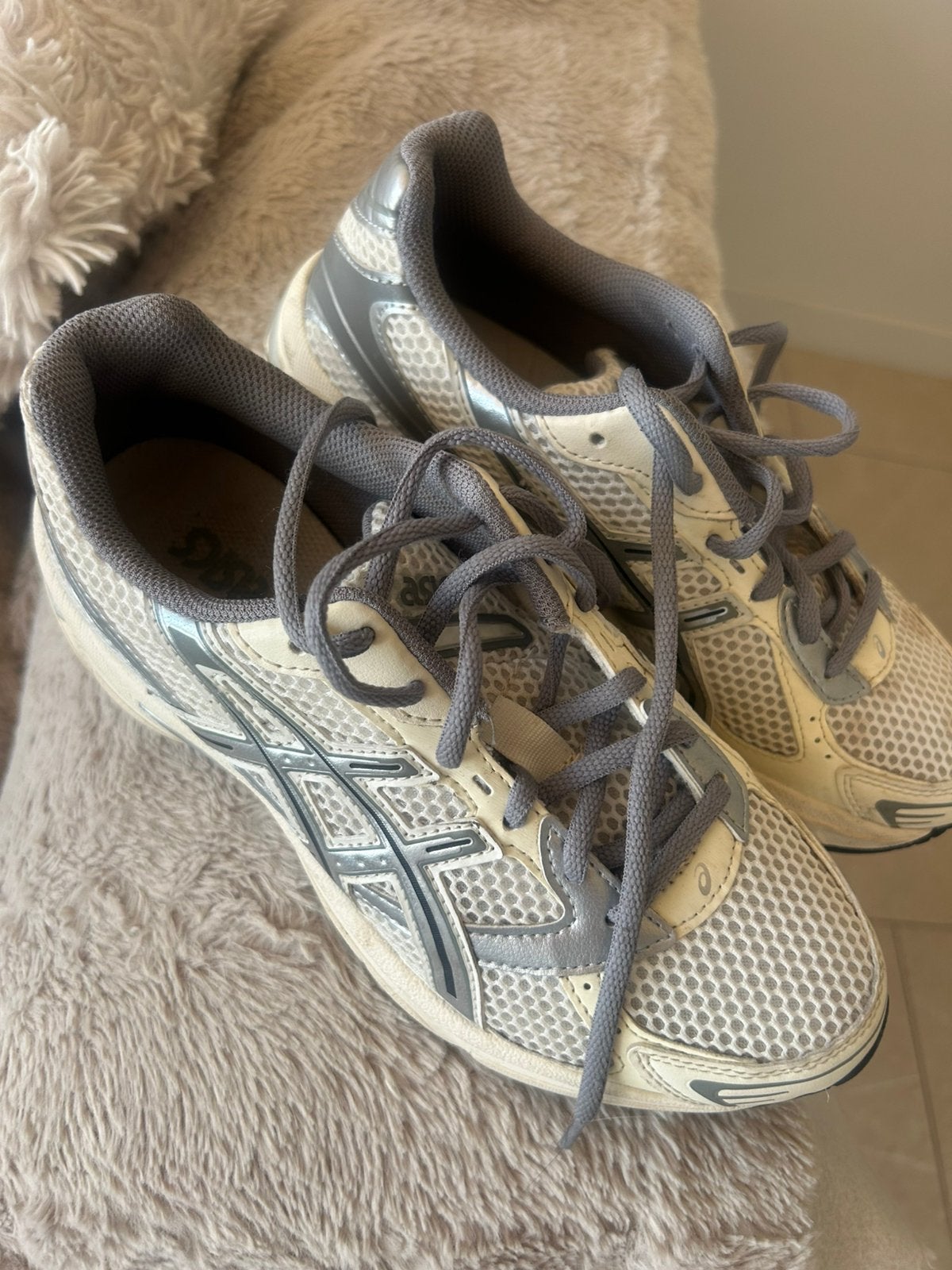 Asics sneakers maat 38, Sport en Fitness, Loopsport en Atletiek, Ophalen of Verzenden, Zo goed als nieuw, Hardloopschoenen, Asics