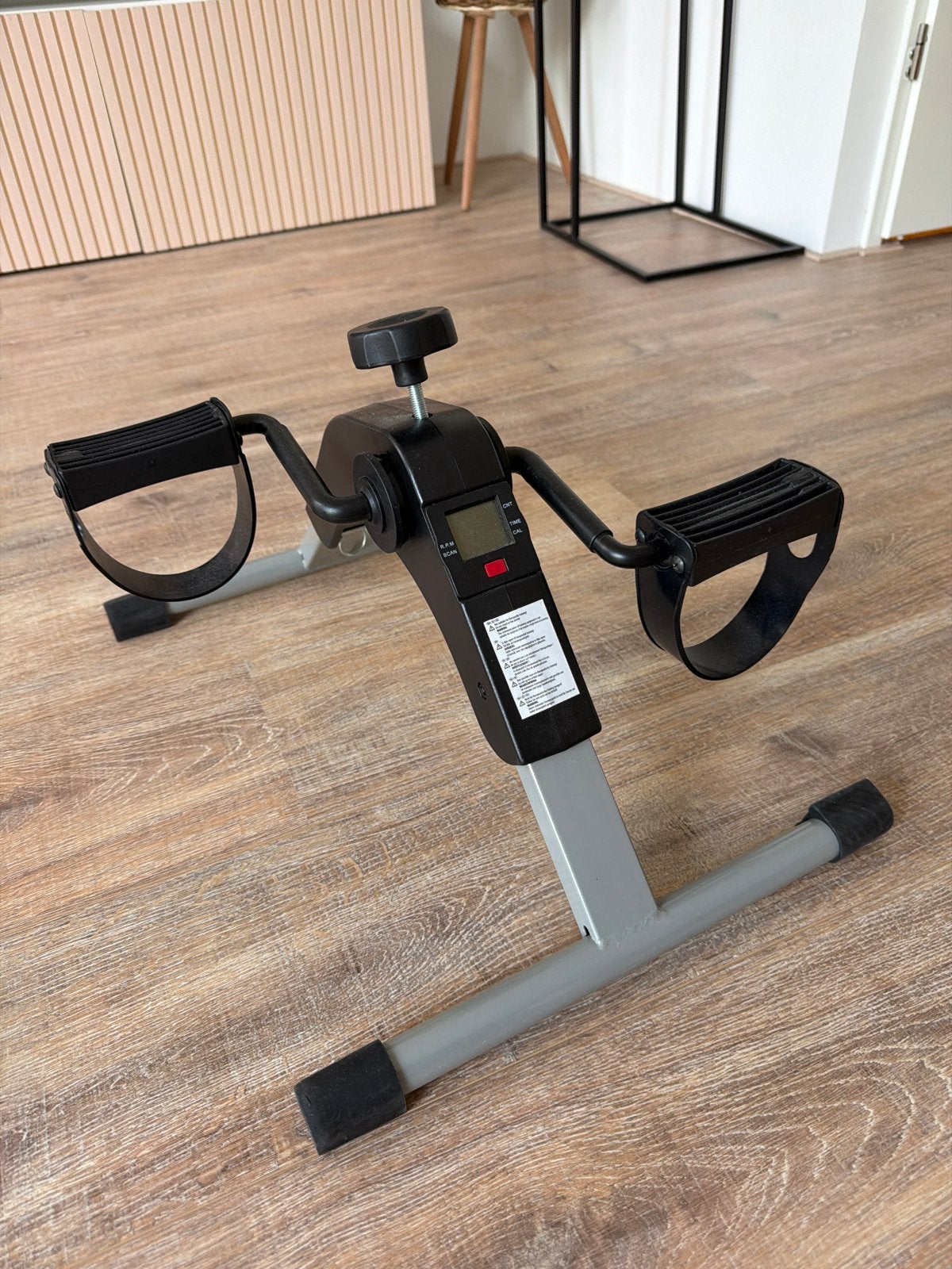 Compacte Stoelfiets / Mini Hometrainer met Display, Ophalen, Zo goed als nieuw, Metaal, Stoelfiets