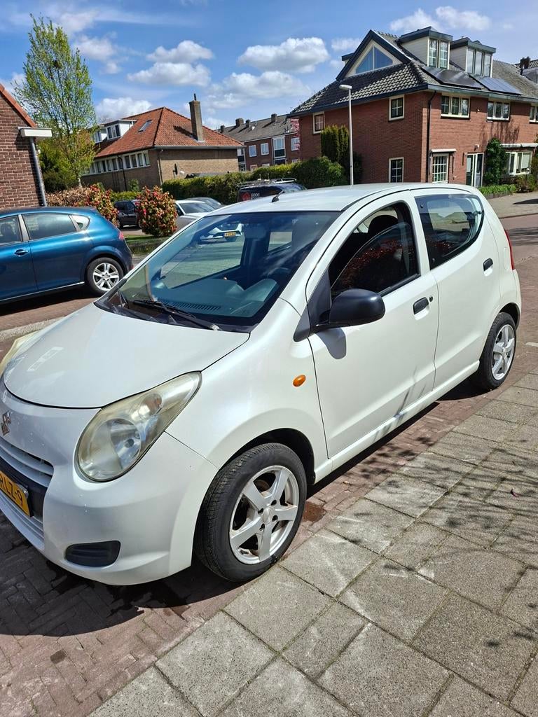 Suzuki Alto 1.0 2011 Wit, Voorwielaandrijving, Stof, 200 kg, 4 stoelen