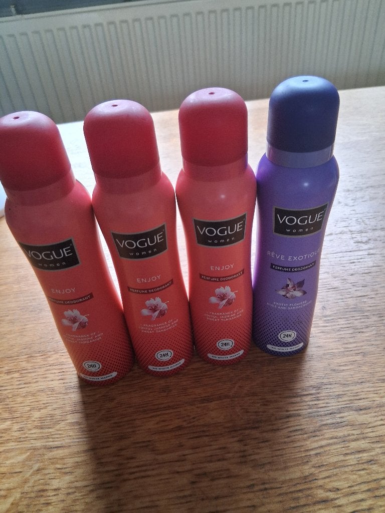 vogue deo 4x, Ophalen, Zo goed als nieuw, Deodorant of Bodyspray