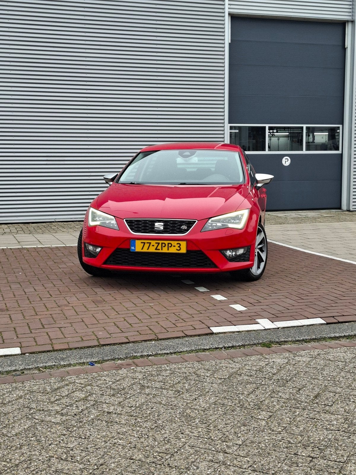 Seat Leon 1.4 TSI 103KW 2013 Rood, Auto's, Seat, Particulier, Leon, Benzine, A, Hatchback, Handgeschakeld, Origineel Nederlands