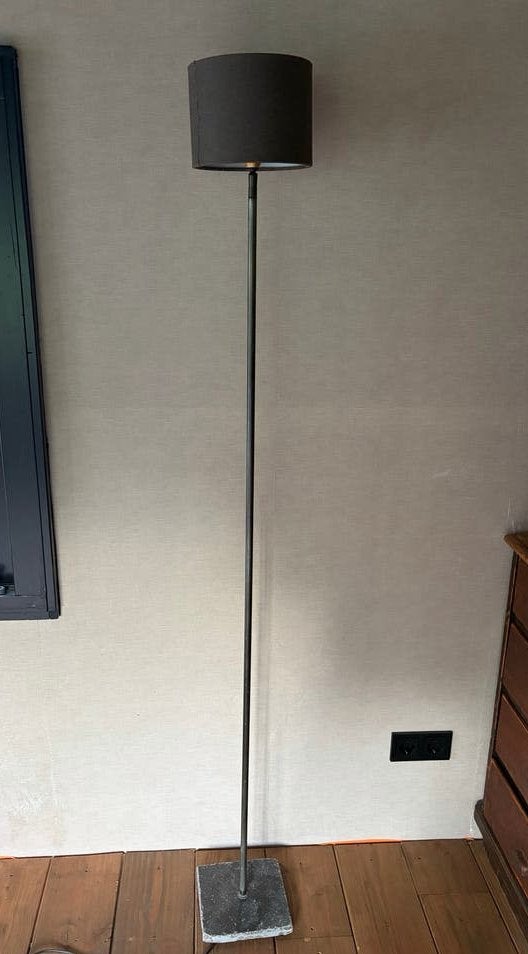 Vloerlamp met linnen kap sober, stoer & landelijk!, Ophalen, Zo goed als nieuw, Overige materialen, 150 tot 200 cm