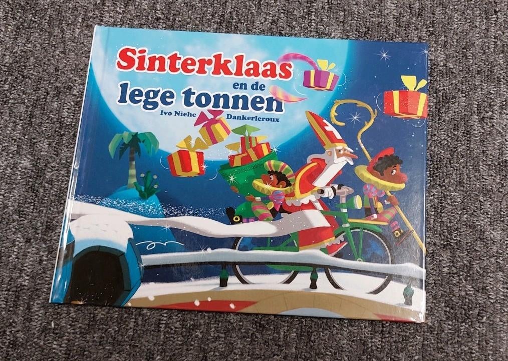 Sinterklaas en de lege tonnen - Sinterklaasboek   NIEUW, Diversen, Sinterklaas, Ophalen of Verzenden, Nieuw