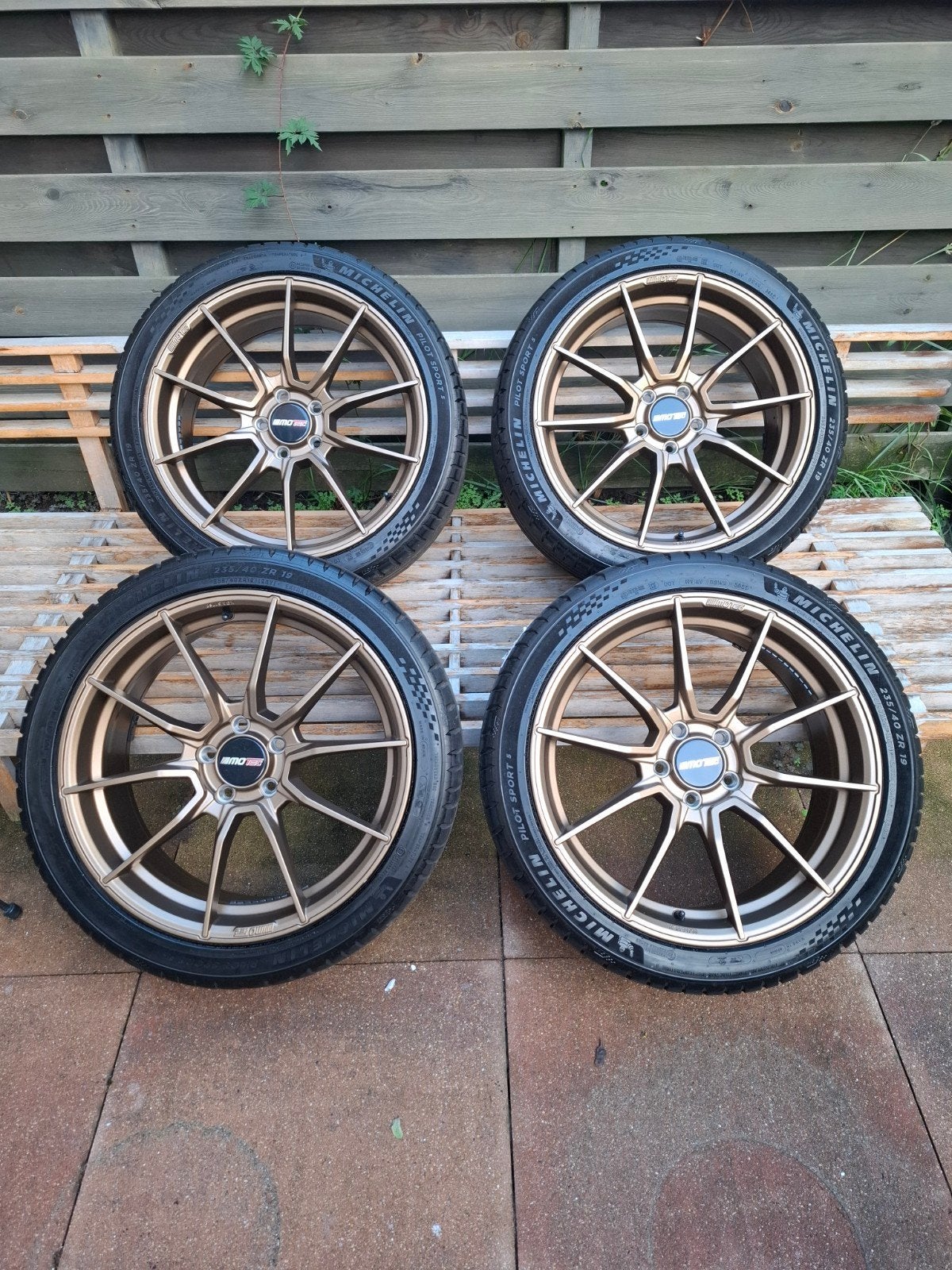 Motec Ultralight Matt Bronze 19 inch 5x112, Auto-onderdelen, Gebruikt, 235 mm, Band(en), Personenwagen