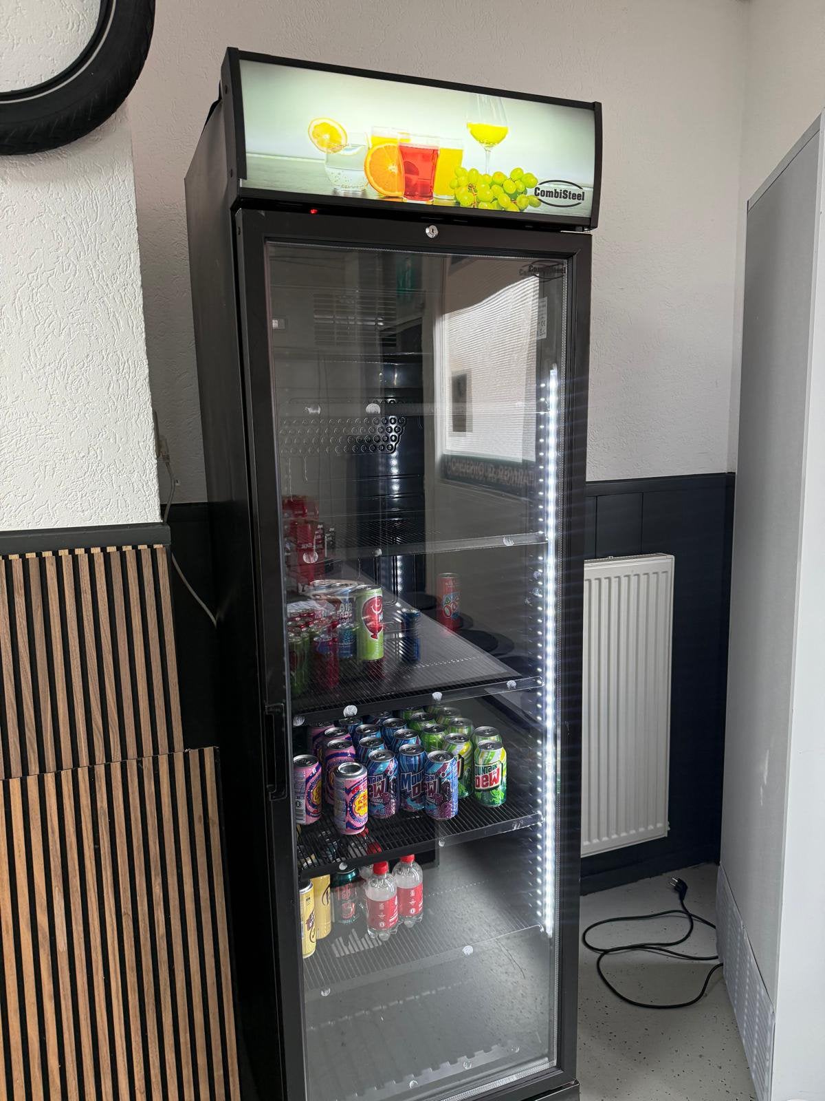 Mooie en combisteel glasdeurkoelkast, Ophalen, Zonder vriesvak, 200 liter of meer, 160 cm of meer