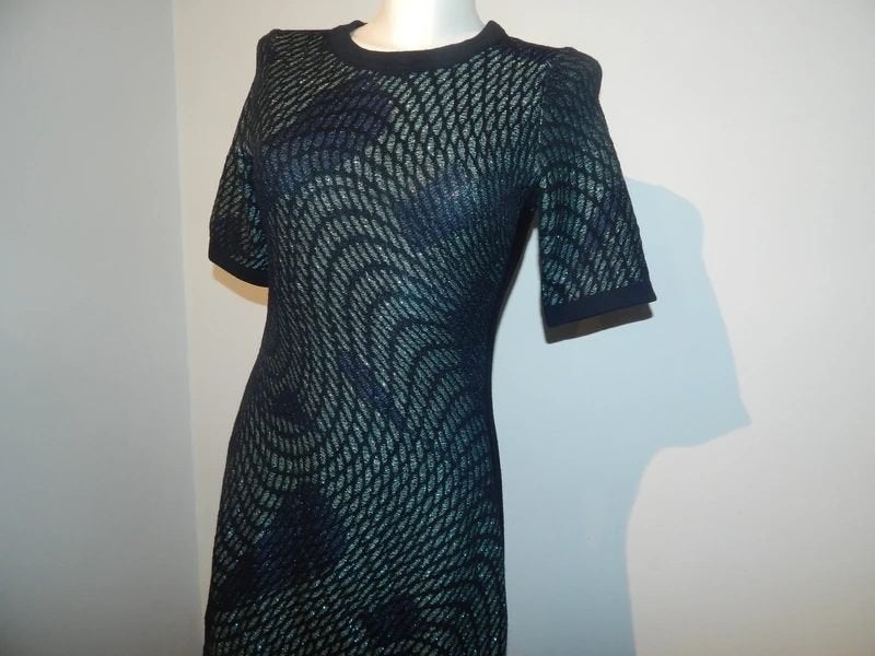 Missoni beeldschone jurk apart motief glinster stof IT 42, Zo goed als nieuw, Knielengte, Missoni, Maat 36 (S)