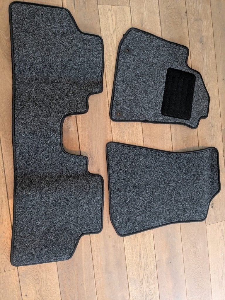 Automatten set NIEUW (kia e niro 2022-), Auto diversen, Ophalen, Nieuw