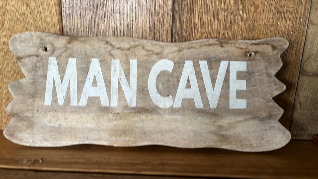Man cave, Ophalen, Zo goed als nieuw