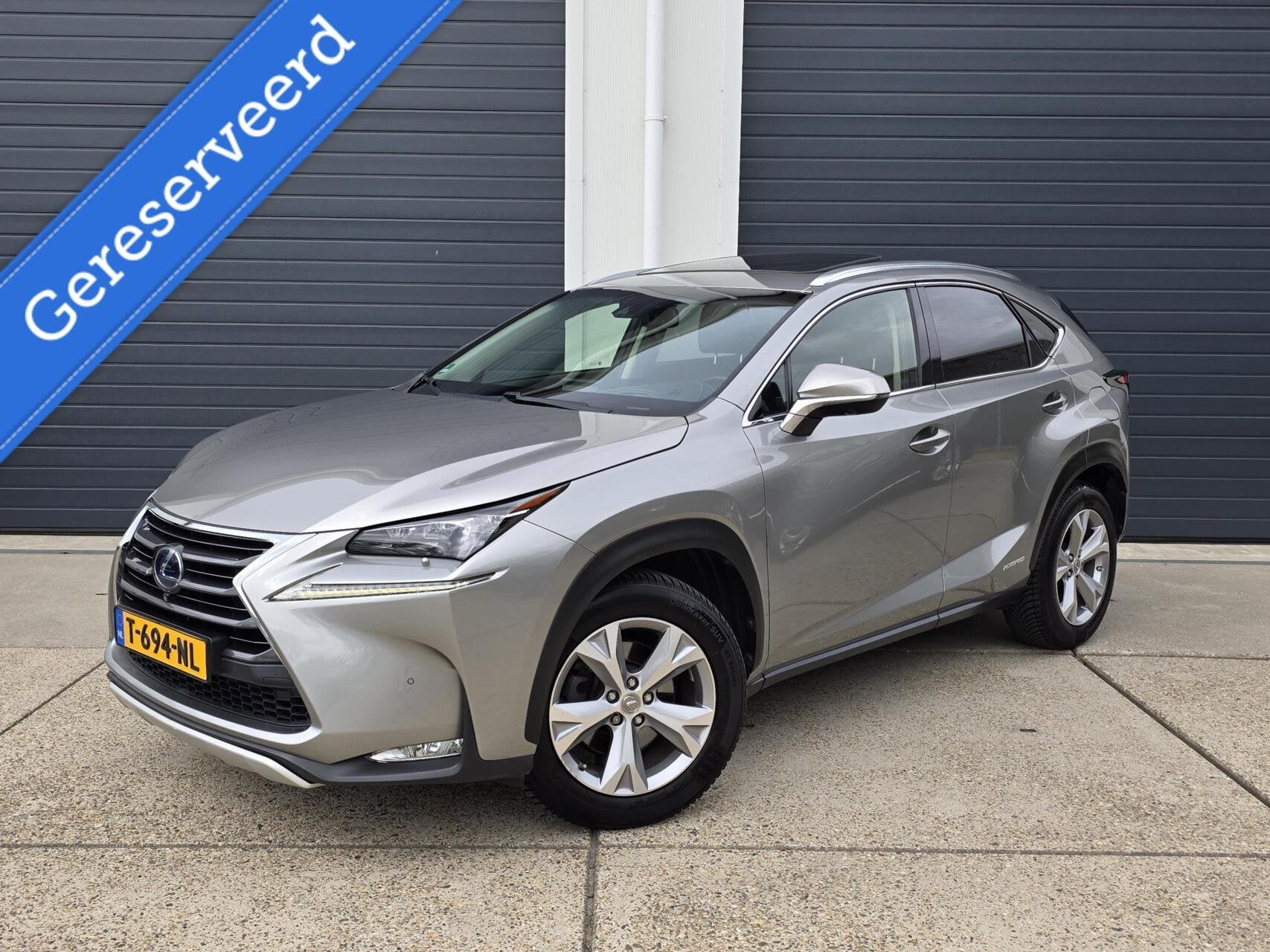 Lexus NX 300h AWD President Line | 2 JAAR GARANTIE, Auto's, Lexus, Automaat, Gebruikt, Euro 6, Automatische klimaatregeling