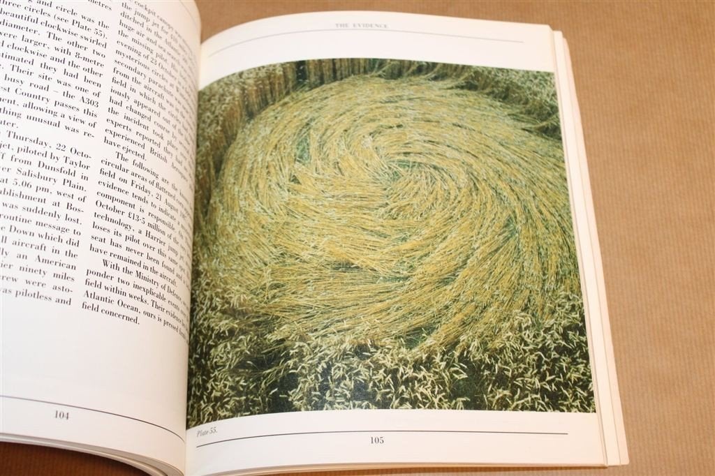 Circular Evidence — Graancirkels Engeland [EN], Ophalen of Verzenden, Gelezen, Europa