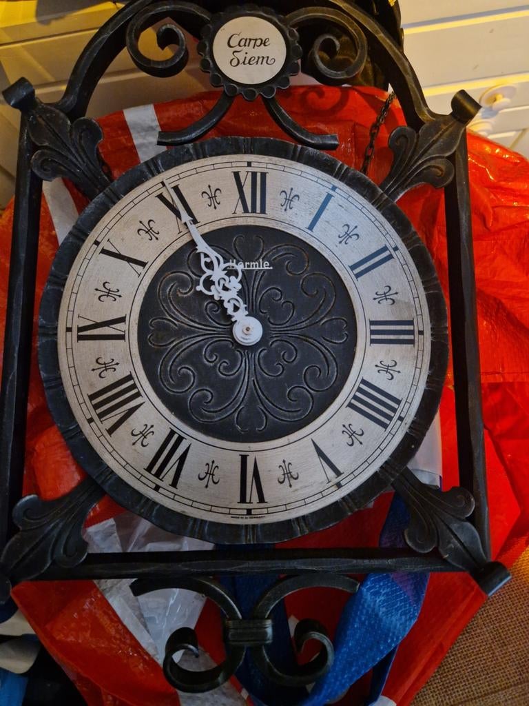 Decoratieve Wandklok 'Carpe Diem' - Harmle Design, Antiek en Kunst, Ophalen of Verzenden