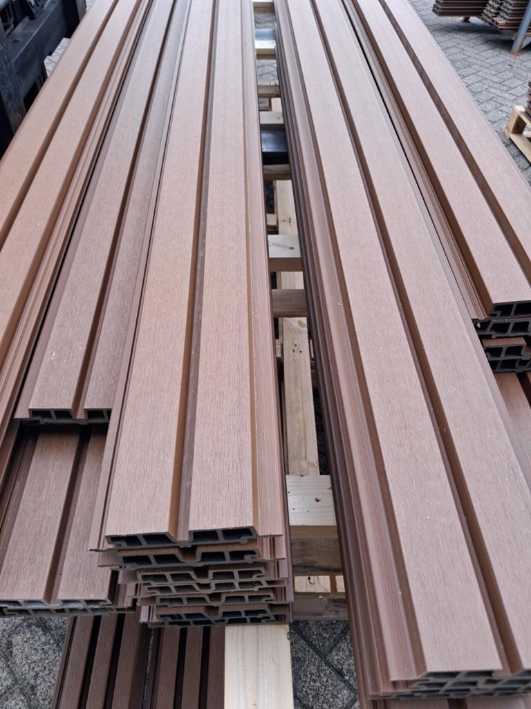Partij weo60 teak fiberdeck gevelplanken, Ophalen, Nieuw, 250 cm of meer, Planken