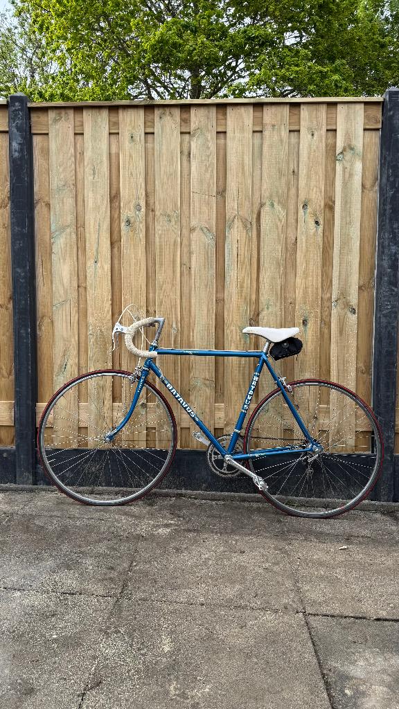 Batavus Criterium racefiets uit 1984, Fietsen en Brommers, Fietsen | Racefietsen, Ophalen, Gebruikt, 26 inch, Velgrem