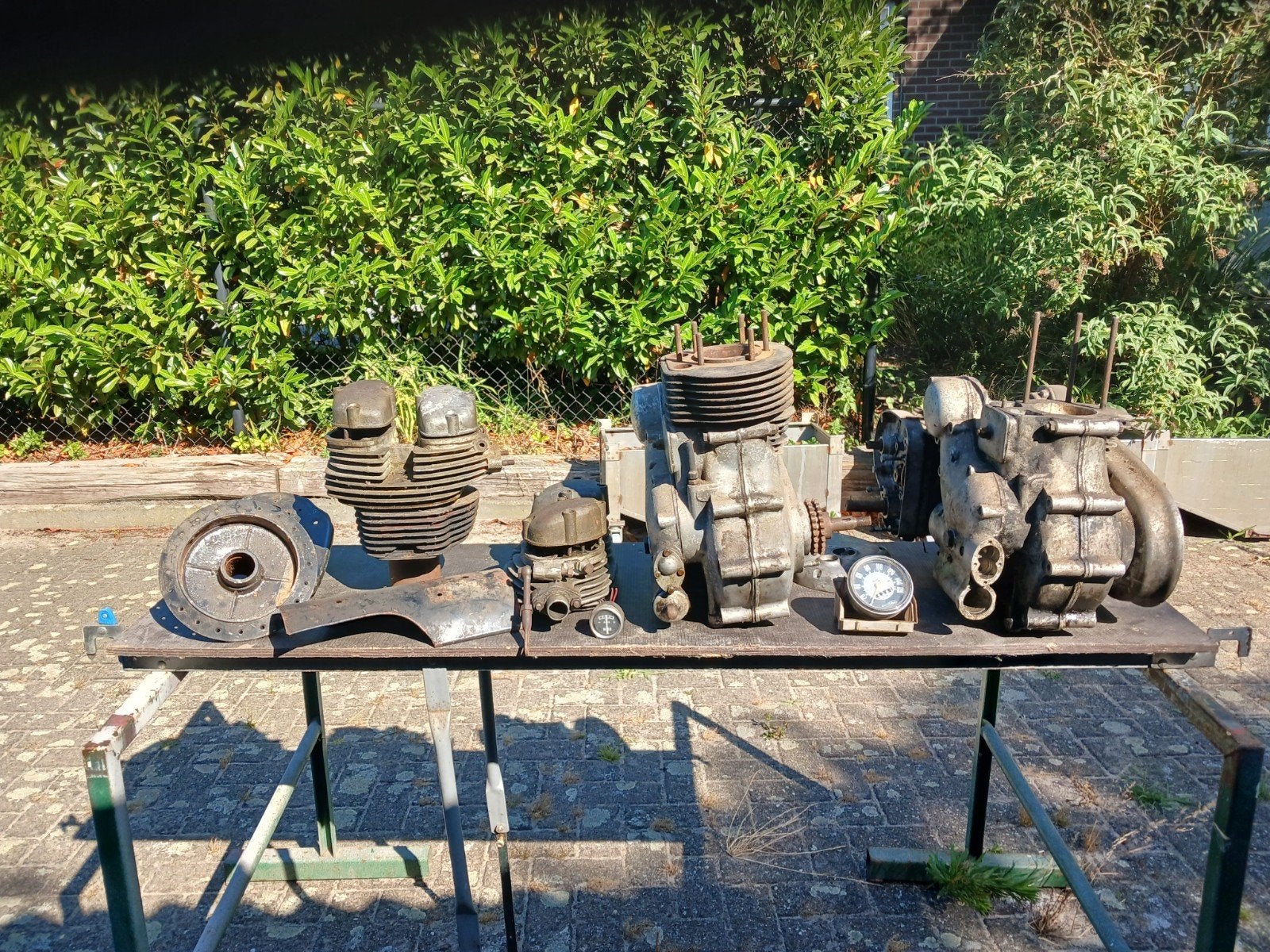 2 royal enfield blokken barnfinds, Ophalen