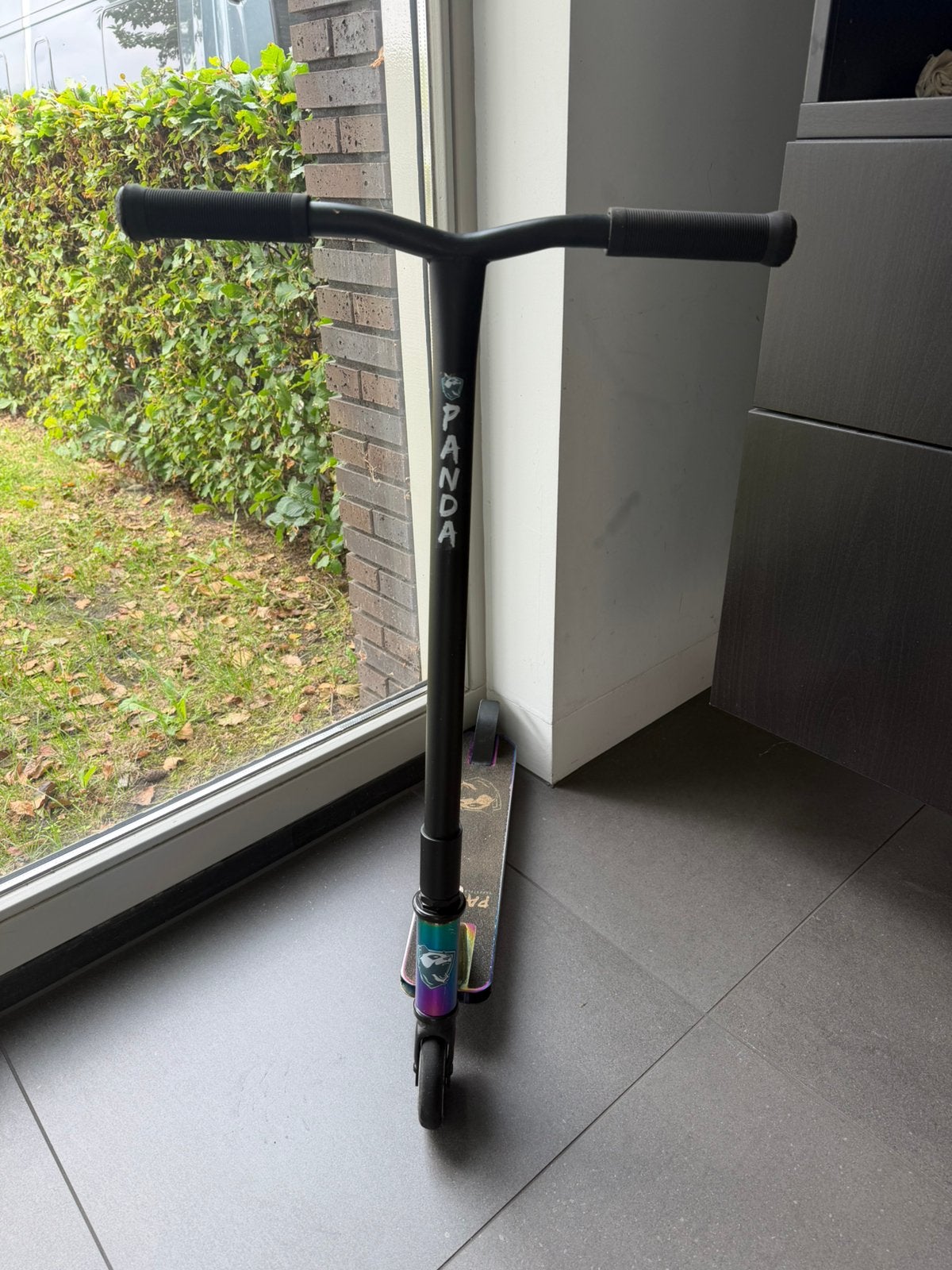 Panda Freestyle Scooter Neochrome Rainbow, Fietsen en Brommers, Ophalen, Gebruikt, Overige typen