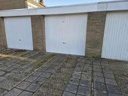 Garagebox Deventer– 2 stuks – €165 huur p/m – €32.500 p.box, Ophalen, Gebruikt
