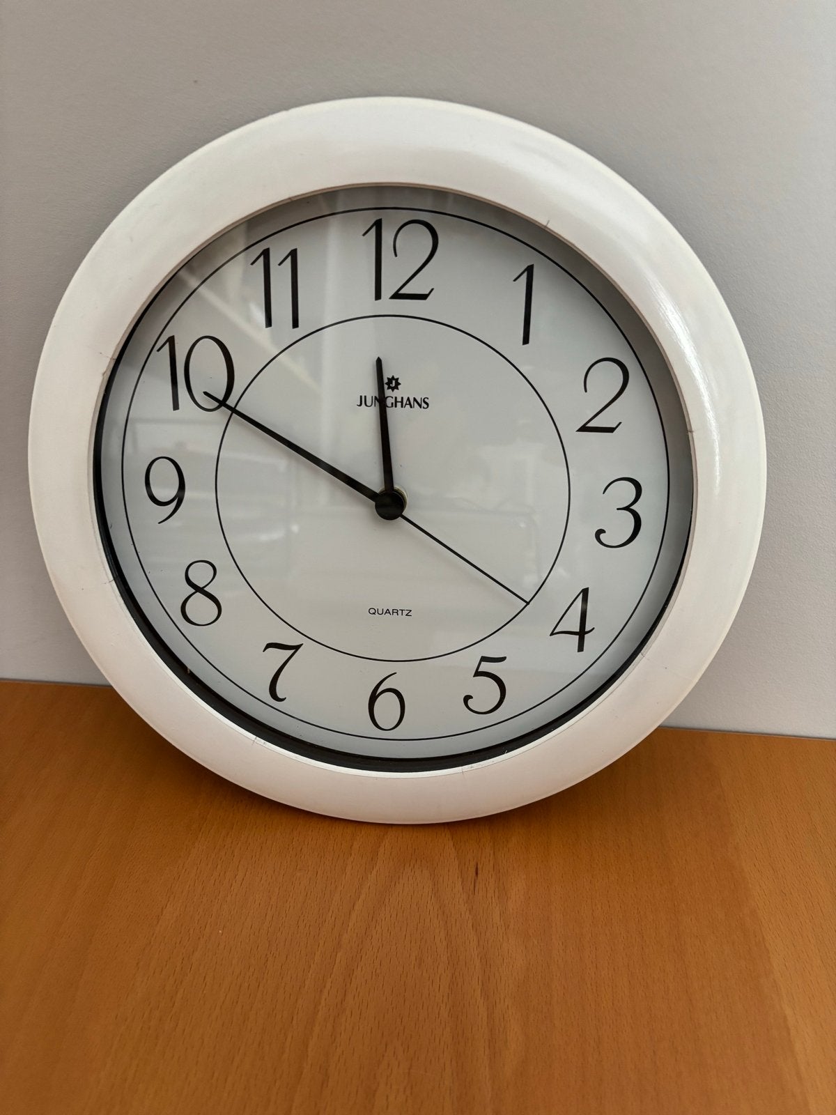 Ronde wandklok - Junghans Quartz - werkt op batterij, Ophalen, Wit, Analoog, Werkt op batterijen