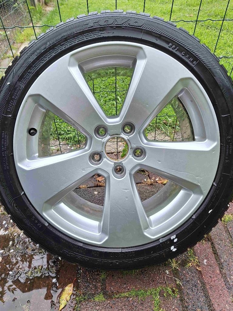 Audi velgen A3 17" 8V 5-spaaks 225/45. Ook per stuk., Auto-onderdelen, Ophalen, Gebruikt, Velg(en), 17 inch