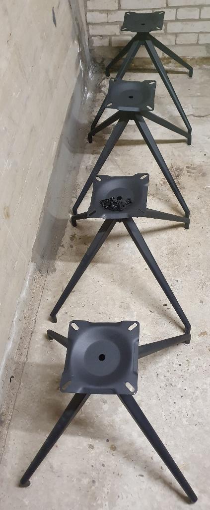 4 X STALEN ONDERSTEL VOOR 4 STOELEN (niet draaibaar), Ophalen, Gebruikt, Zwart, Vier