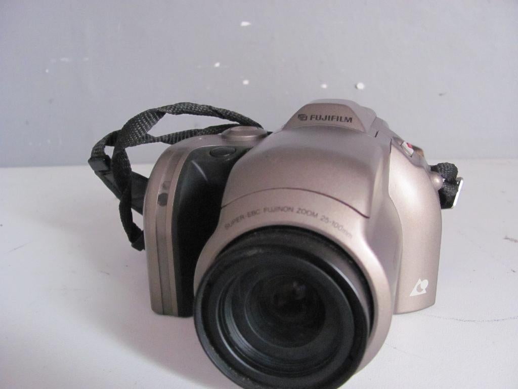 Fotonex 4000sl van fujifilm met zoomlens 25-100mm, Ophalen of Verzenden, Zo goed als nieuw, Compact, Fuji