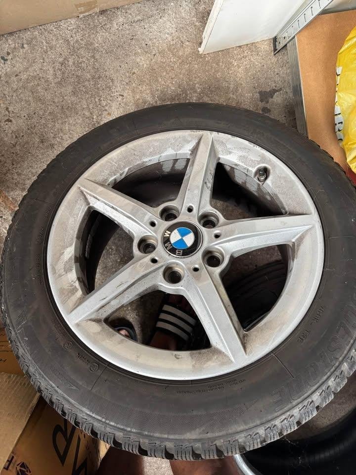 Set of 4 BMW 16” Alloy Wheels with Bridgestone 205/55 R16, Ophalen