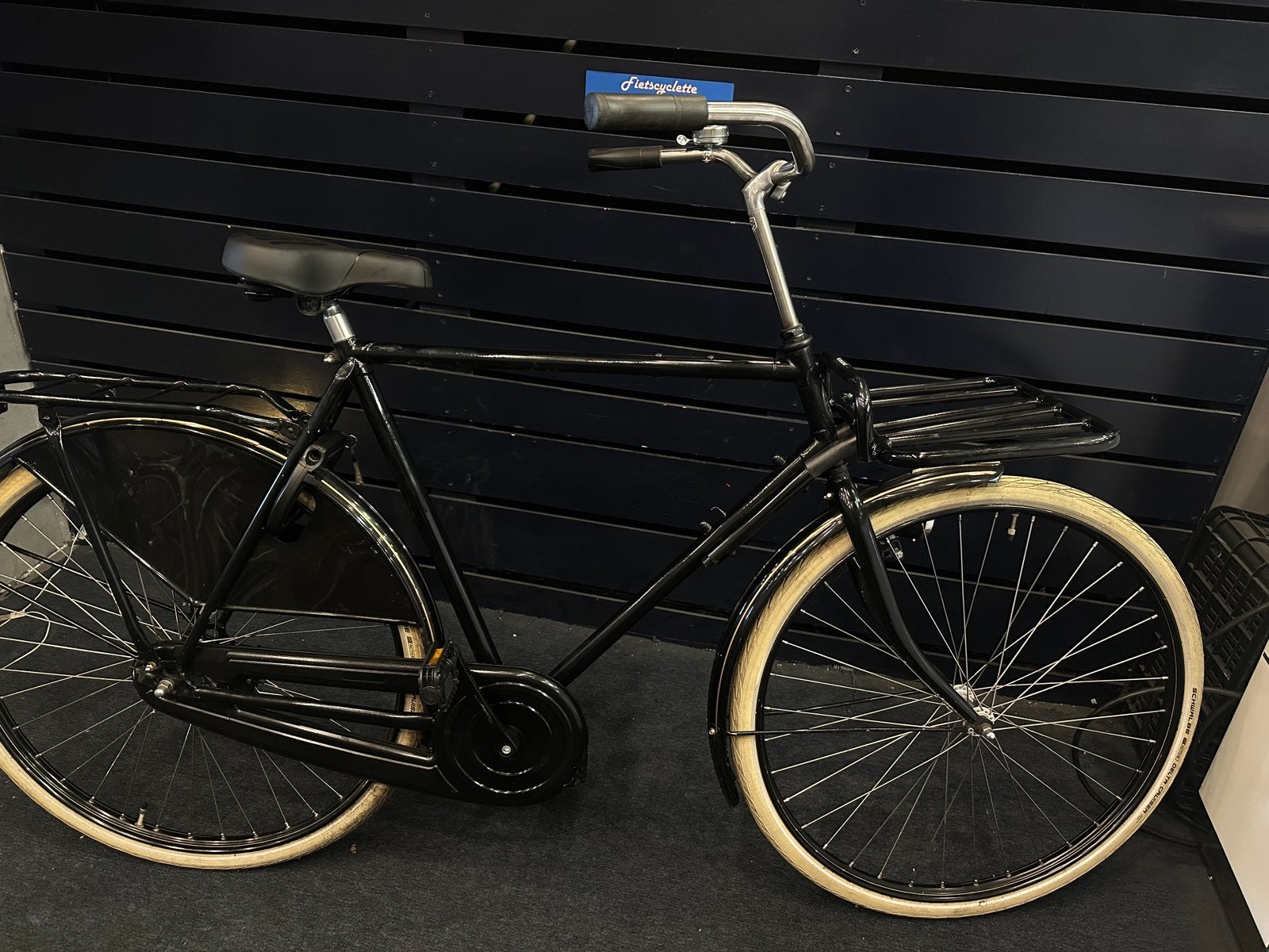 Net azor new orlean transporter terugtrap rem 61cm / gazelle, Terugtraprem, Zo goed als nieuw, 61 tot 65 cm, Ophalen
