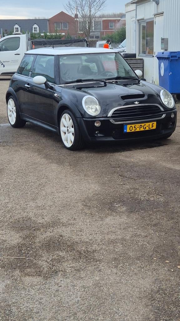 Te koop mini cooper s r53 met gereviseerde motor en bak, Ophalen, Mini