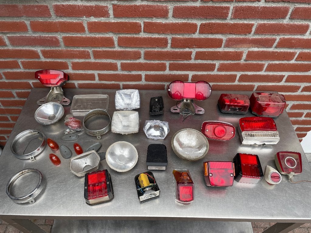 achterlichten/koplampen oldtimer brommers nos en gebruikt, Ophalen of Verzenden, Zo goed als nieuw, Overige typen, Overige merken