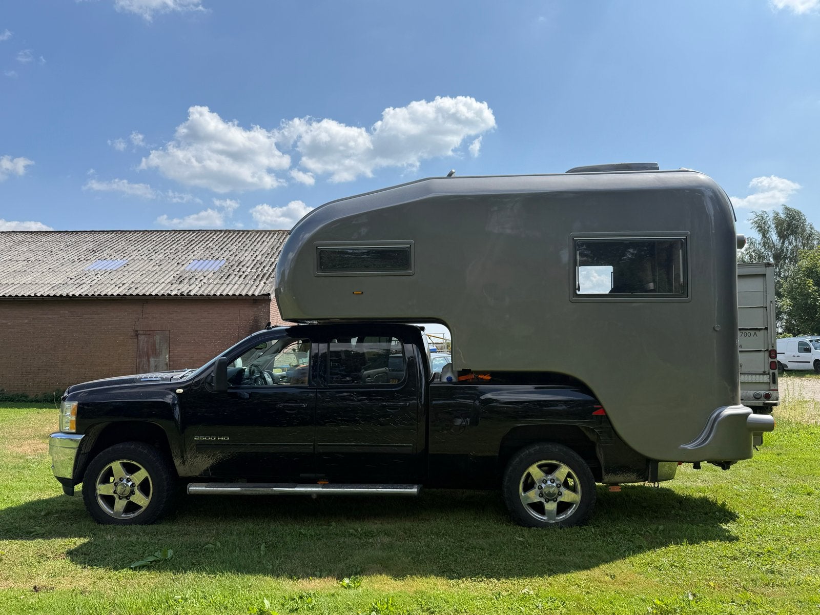 Camperunit zo goed als nieuw met airco en kachel, Chemisch toilet, O, O, Bedrijf