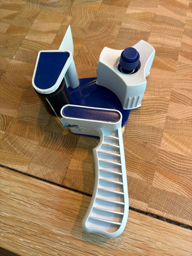 Tape dispenser, Ophalen