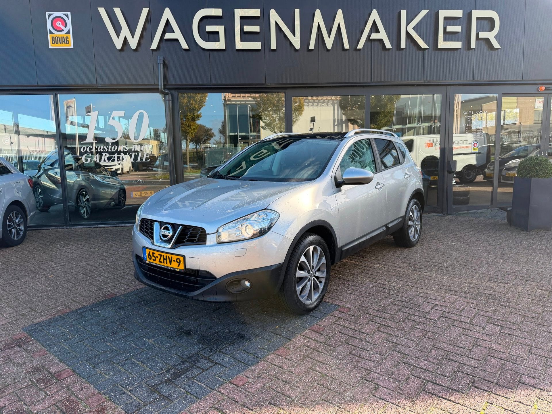 Nissan Qashqai 2.0 Tekna 4WD AUT|PANO|NAVI|LEDER|DEALEROH!, Auto's, Gebruikt, Zwart, Xenon verlichting, Vierwielaandrijving
