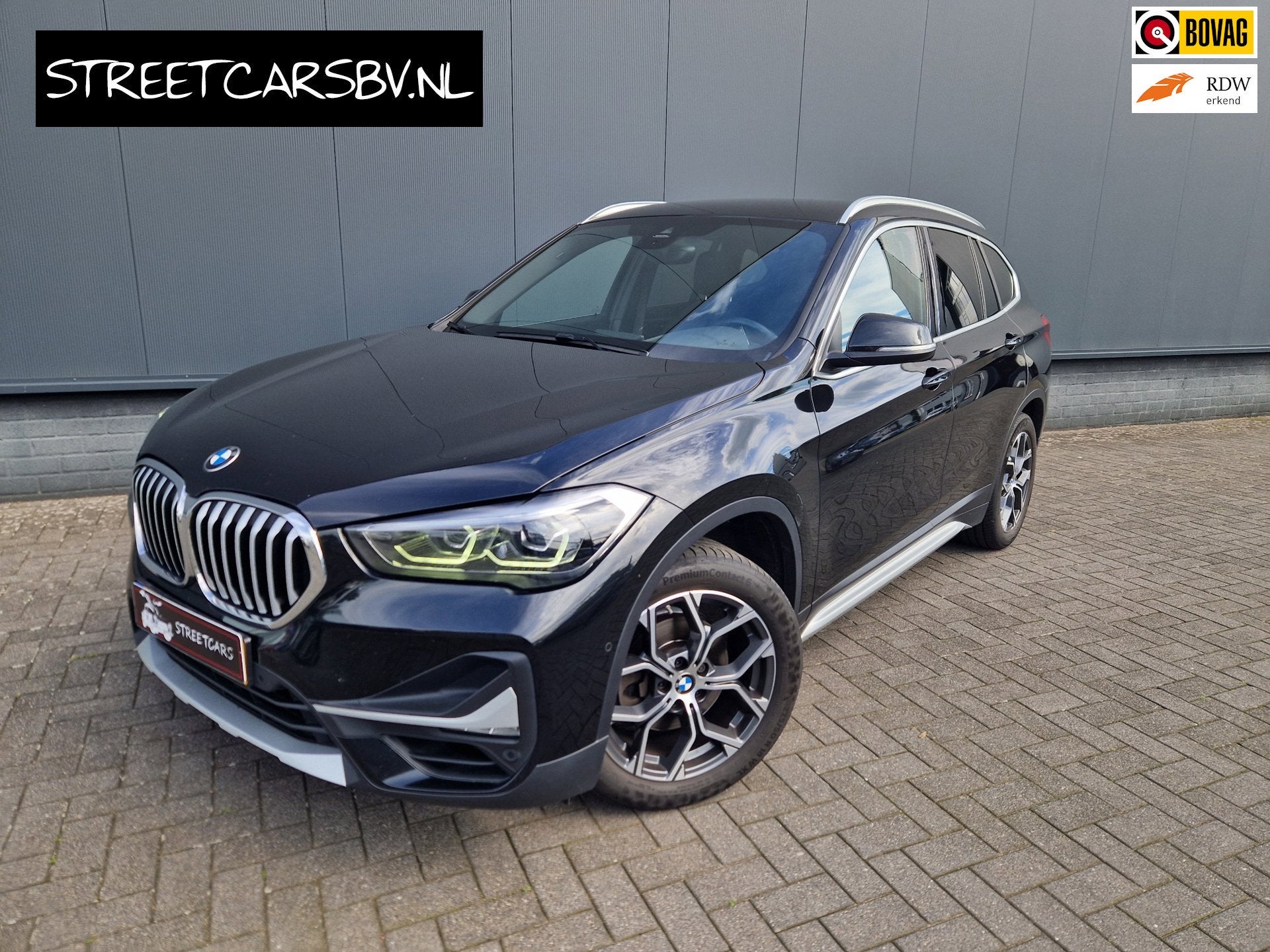 BMW X1 SDrive18i High Executive 1E Eig/Led /Leer /Cruise/Btw, Gebruikt, Automatische klimaatregeling, Zwart, Leder