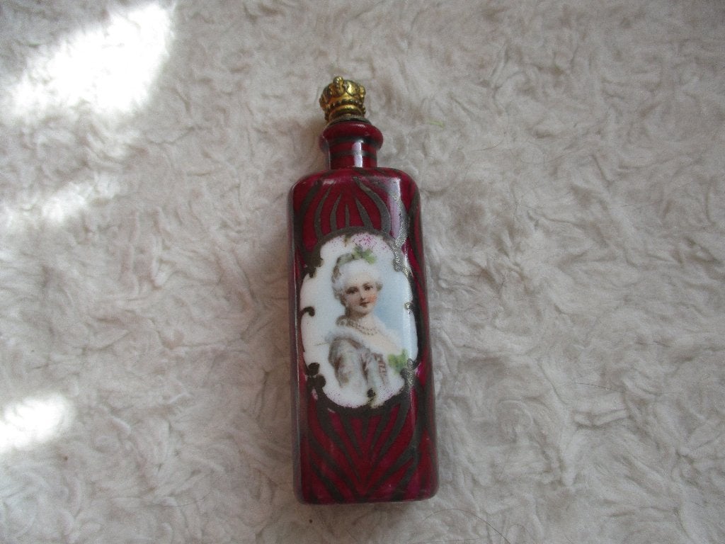 Antiek parfumflesje met vergulde dop, Ophalen of Verzenden, Gebruikt, Parfumfles