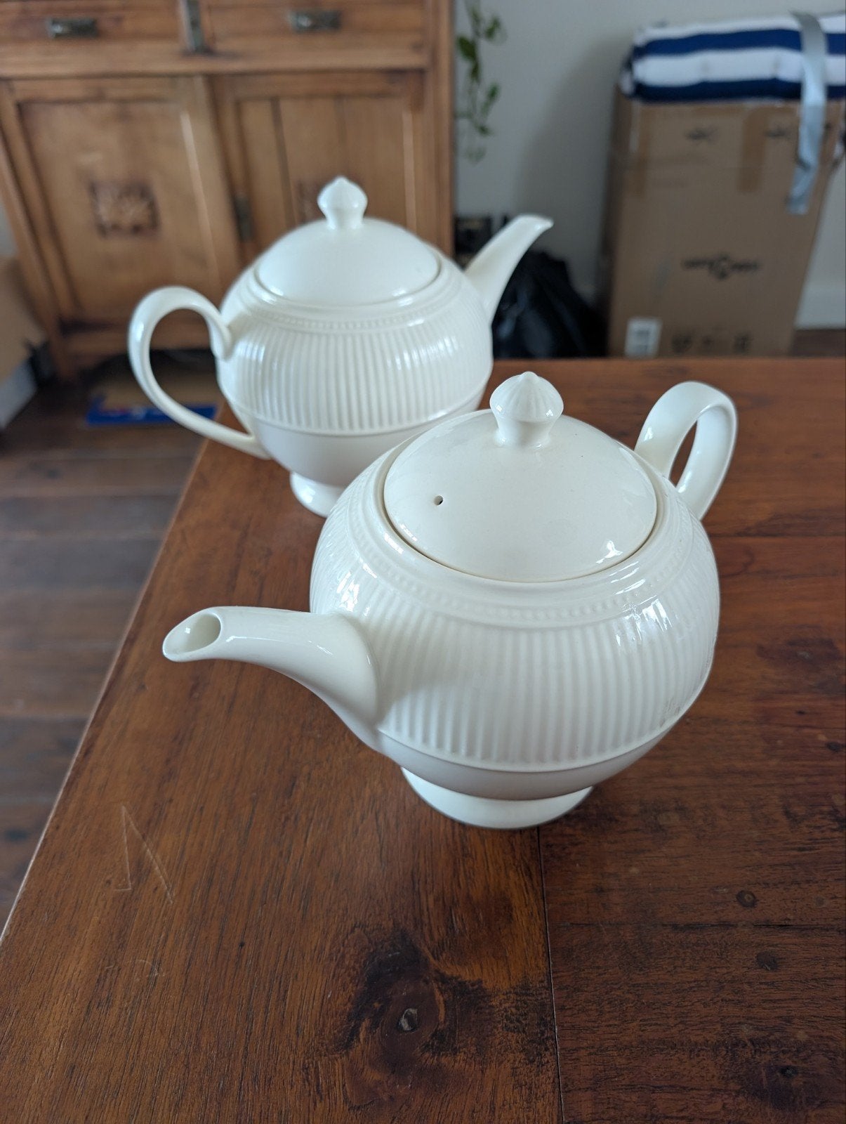 2x Wedgewood Windsor Theepot - Perfecte Staat, Huis en Inrichting, Keuken | Servies, Ophalen, Zo goed als nieuw, Porselein, Overige typen