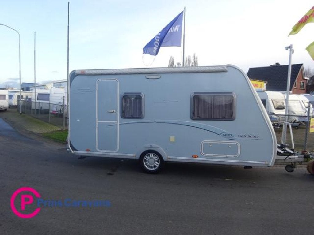 Caravelair Venicia 420 Met Dwars Bed en Treinzit, Caravans en Kamperen, Bedrijf, 750 - 1000 kg, Luifel, Caravelair