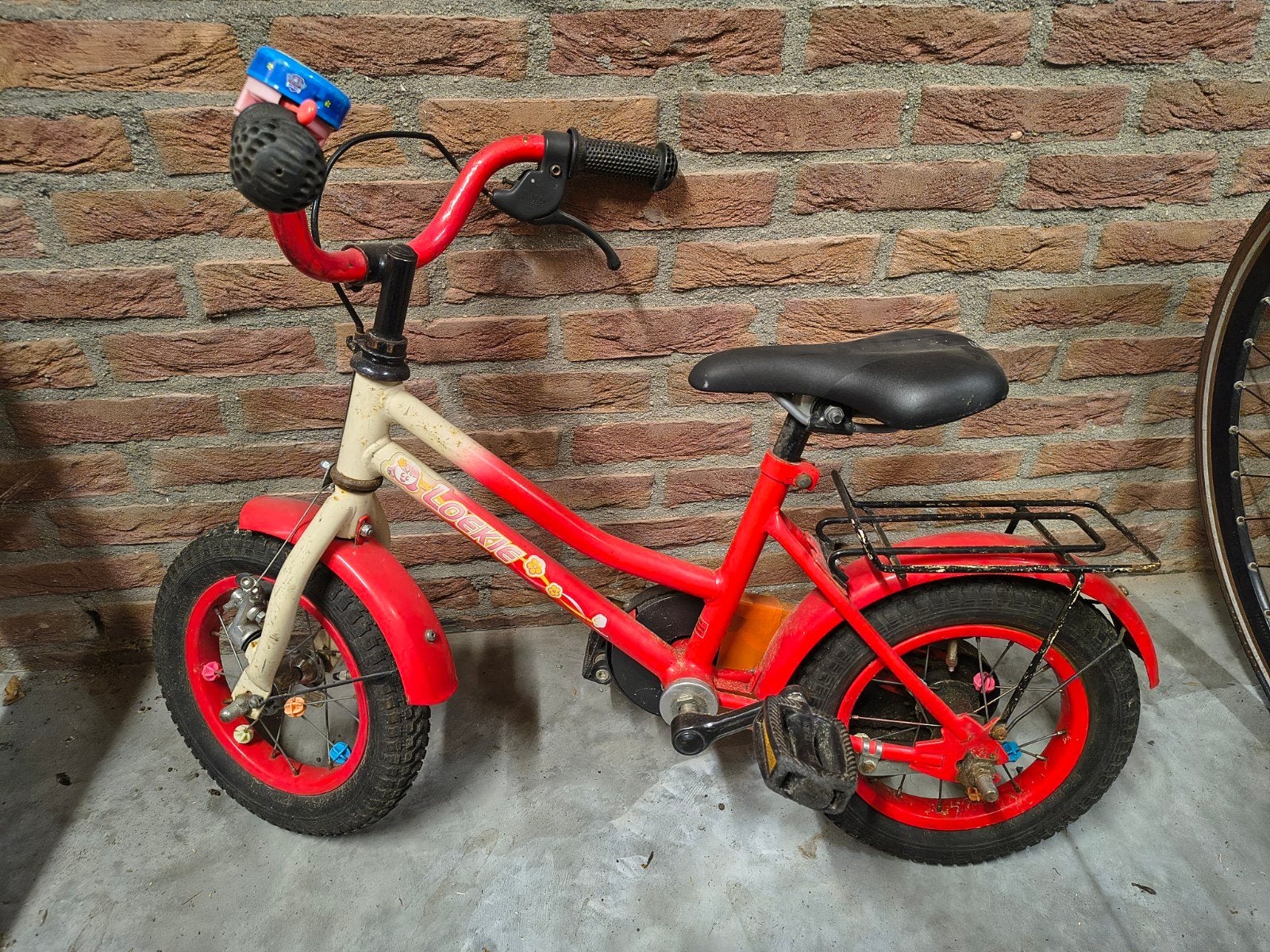 Loekie kinderfietsje 12 inch - Opknapper, Ophalen, Gebruikt, Velgrem, Loekie