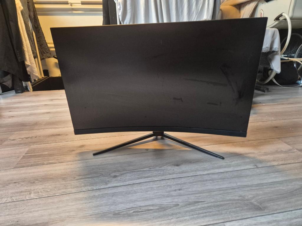 MSI Optix G32CQ4 – 32” Curved Gaming Monitor 165Hz QHD, Computers en Software, Monitoren, Curved, VA, Zo goed als nieuw, 1 tot 2 ms