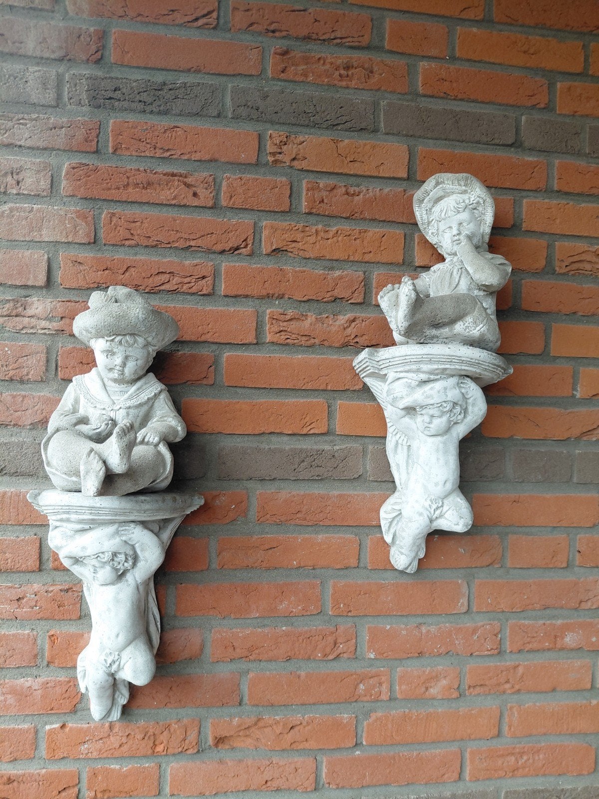 2 oude muurbeelden, Tuin en Terras, Tuinbeelden, Ophalen of Verzenden