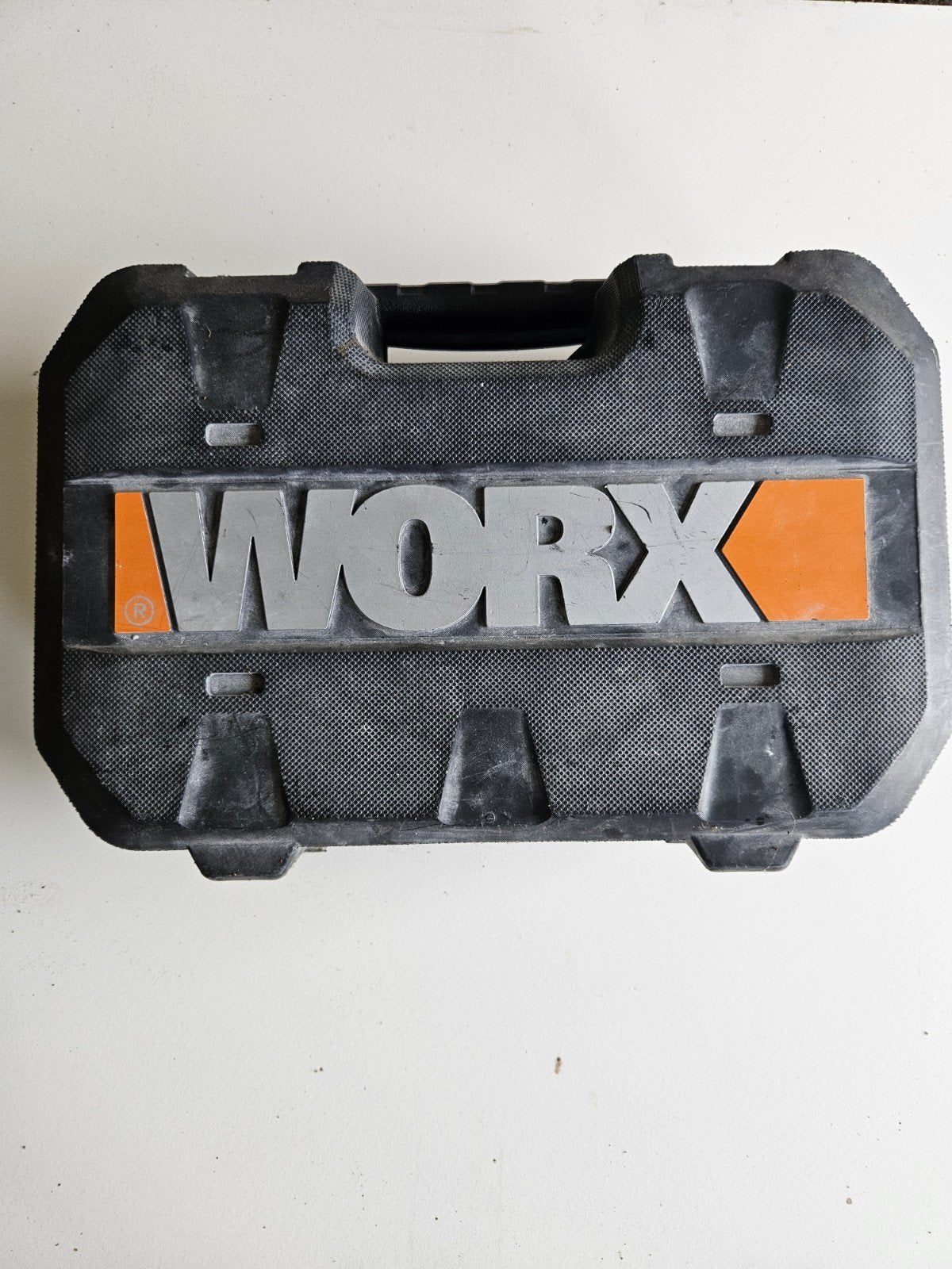 Worx WX331 boorhamer., Ophalen