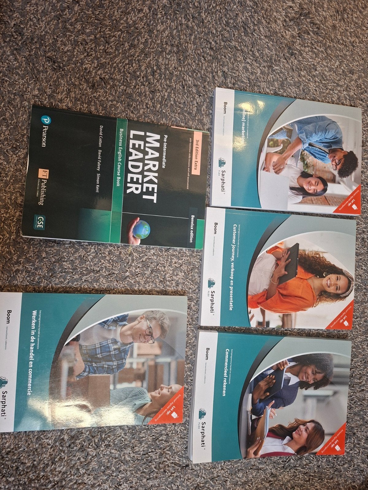 Schoolboeken Sarphati Flex en Market Leader, Ophalen of Verzenden, Gelezen, Overige niveaus, Engels