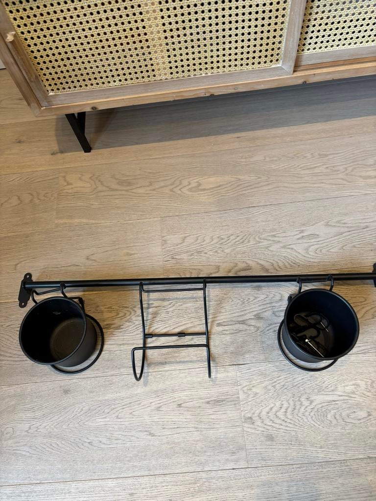 IKEA Hultarp   stang met 2 potjes en keukenrolhouder, Ophalen of Verzenden, Gebruikt